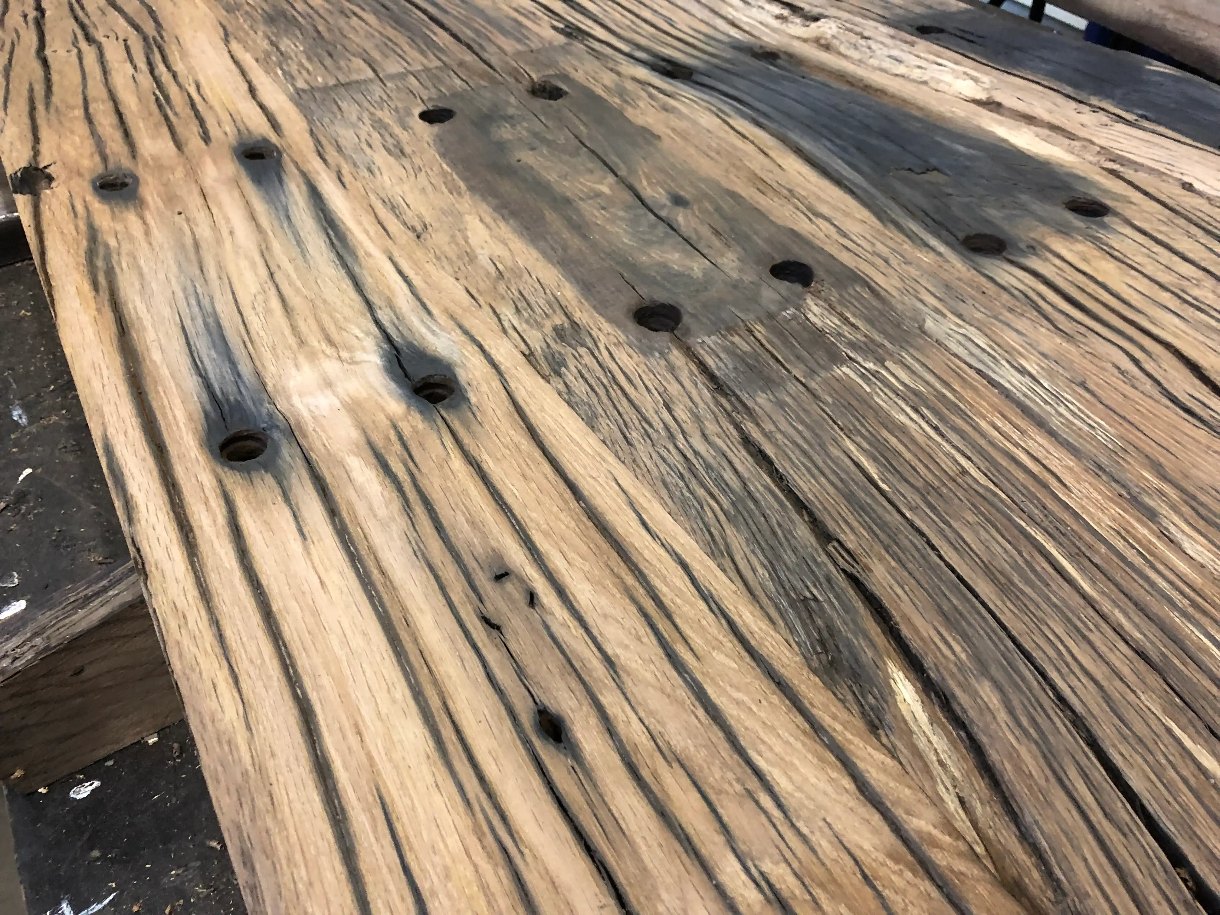 Sustainable oak wagon planks made from recycled oak timber with natural rustic charm