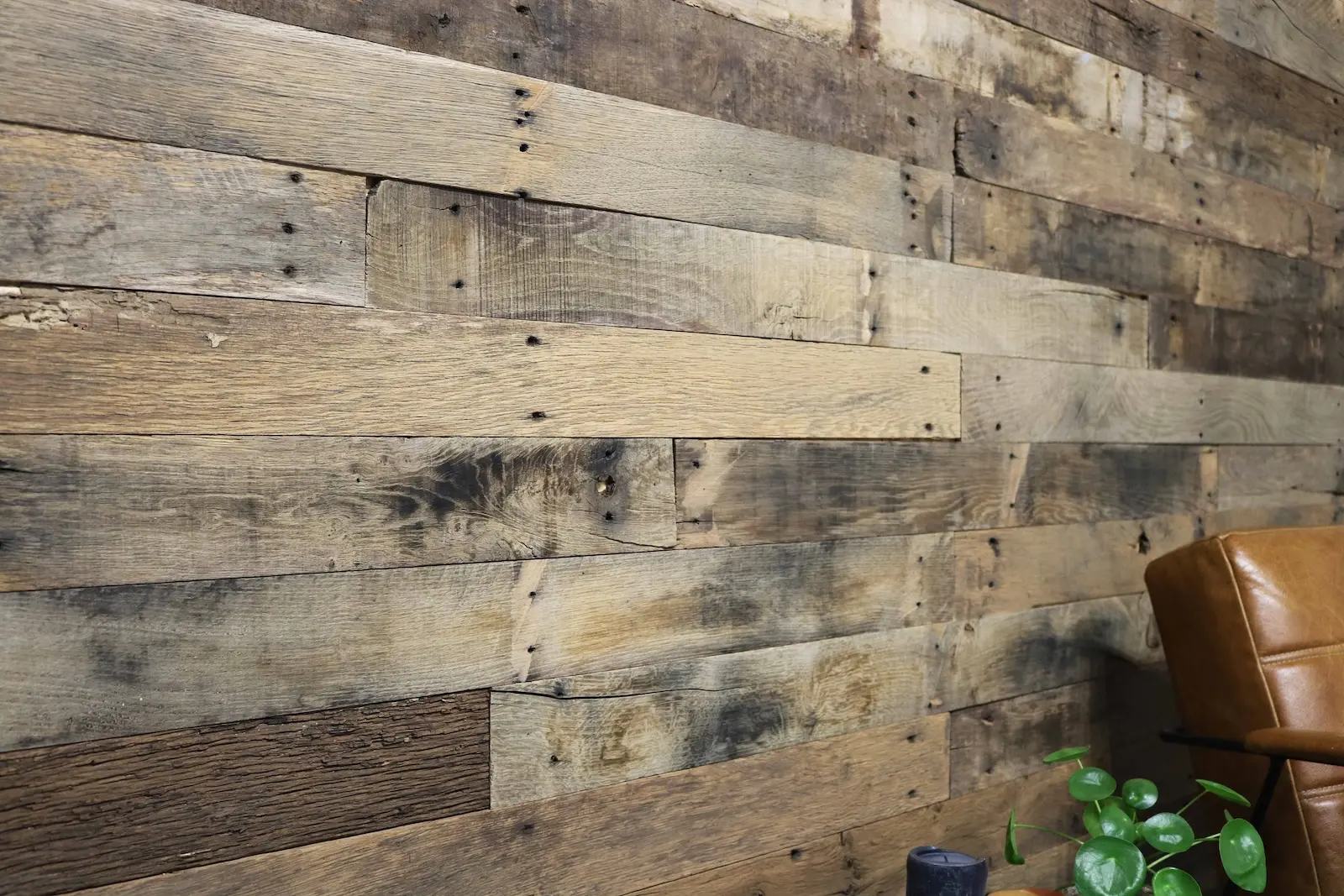 Architectural use of barnwood with natural textures