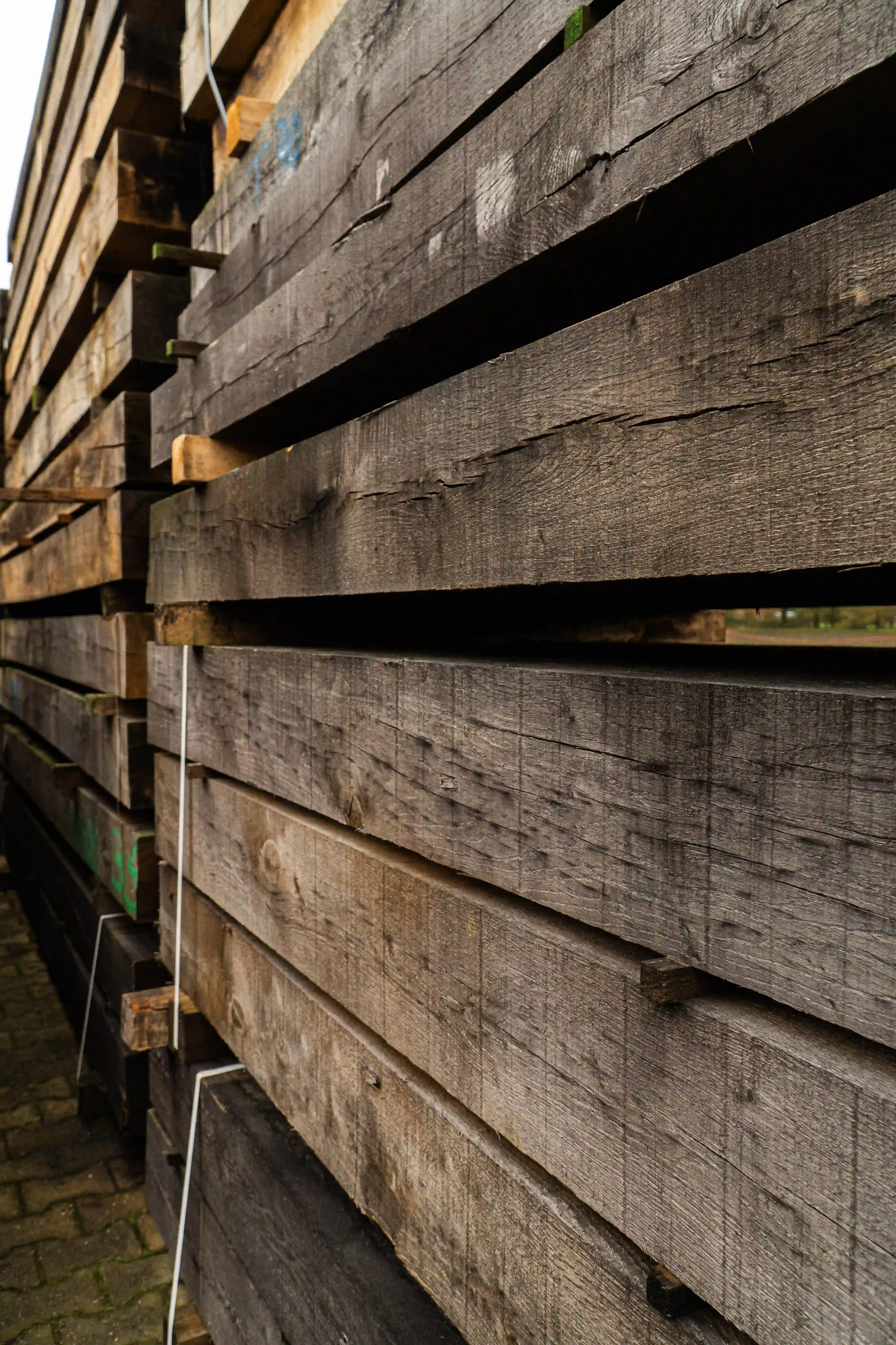 Oak beams dried in open air with stable form and natural texture