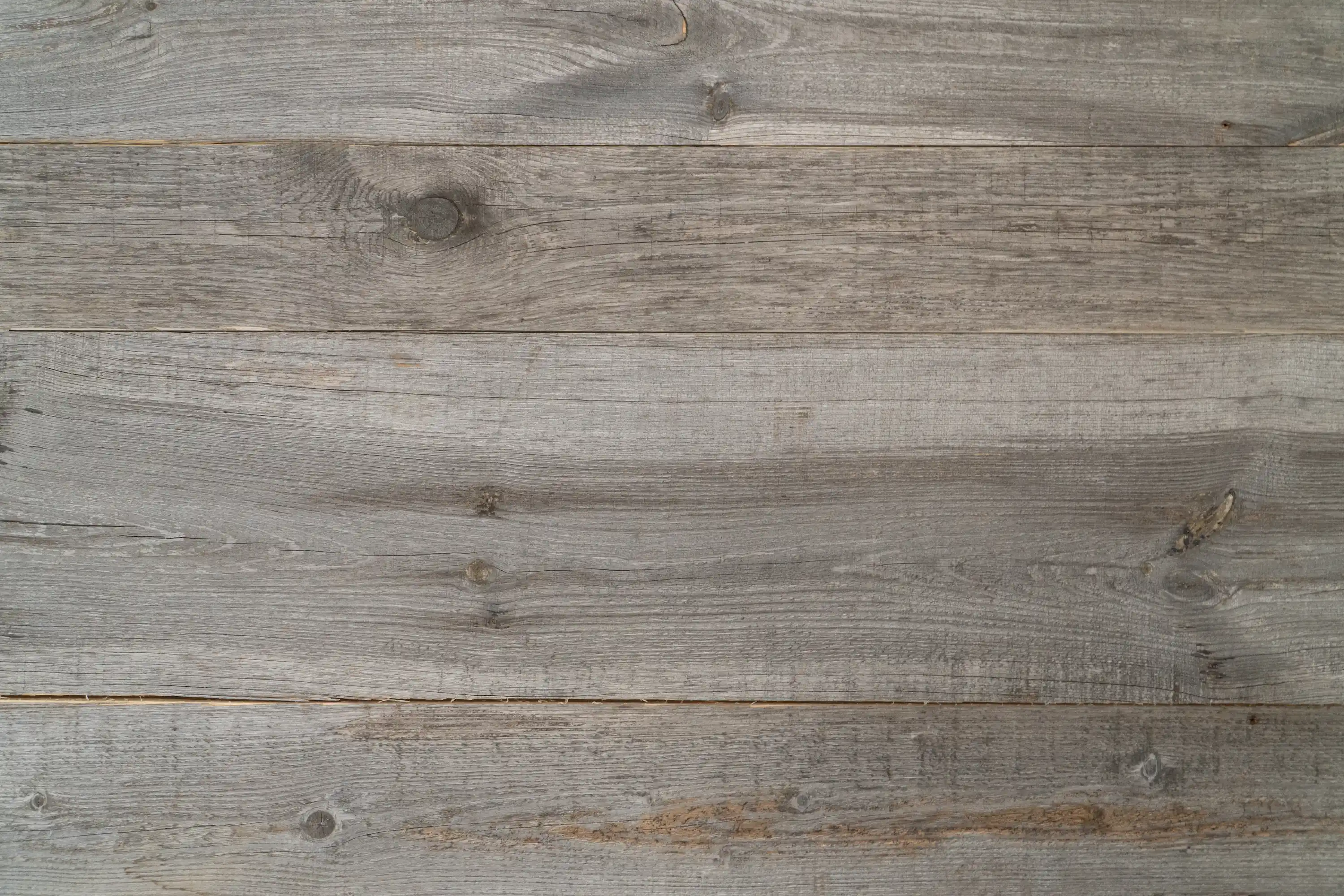 Reclaimed oak cladding with horizontal panel layout and warm appearance