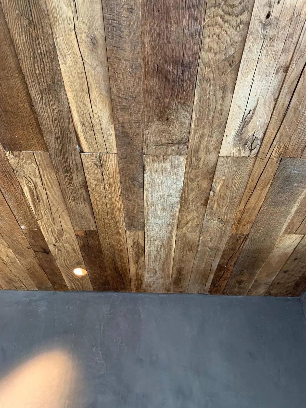 Reclaimed oak ceiling cladding with natural colour variations